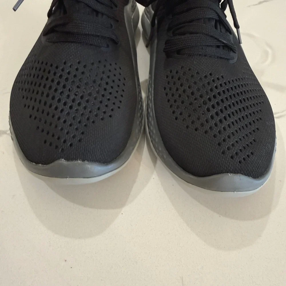 Crocs LiteRide 360 Pacer‎ Black & Slate Gray Womens Size 9 Sneakers 206705 Shoes